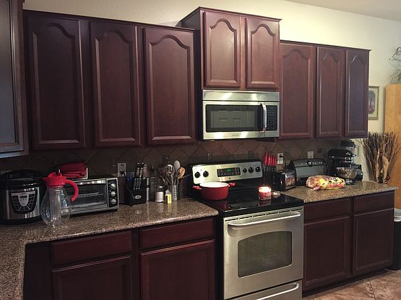 4th image of 15464 W Glenrosa Ave
