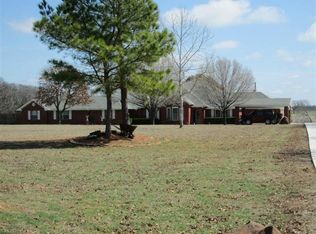 248 Center Hill Rd, Gainesville, TX 76240