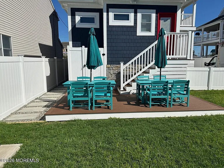 102 New Jersey Ave — Photo 31
