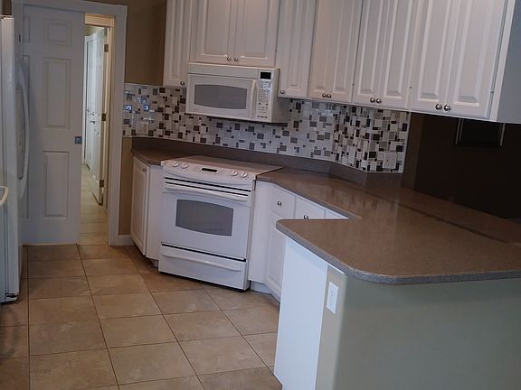 3rd image of 11783 Fan Tail Ln