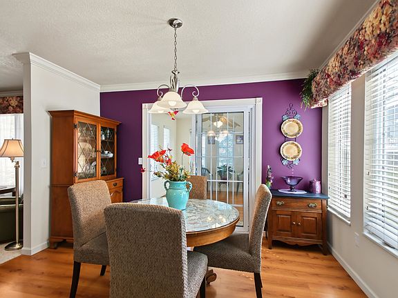 4th image of 5009 Lake Ridge Dr