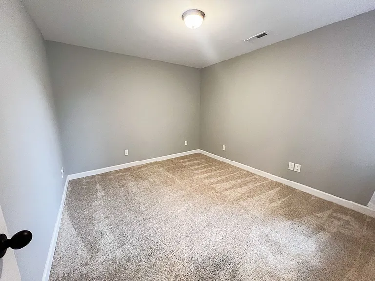113 Sir Barton Ct — Photo 26