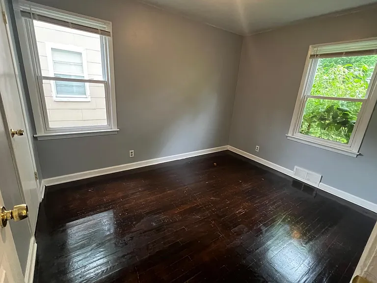 9112 Belcour Dr — Photo 13