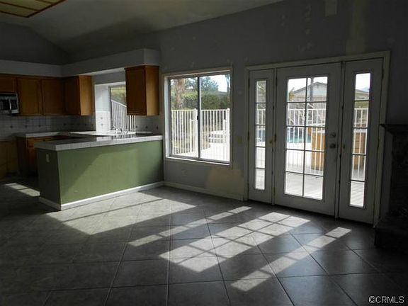 5th image of 3276 Belgian Dr