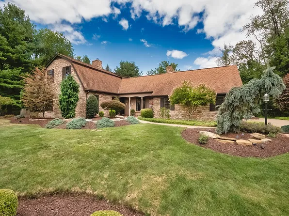 3270 Sunnyside Rd, Bethel Park, PA 15102