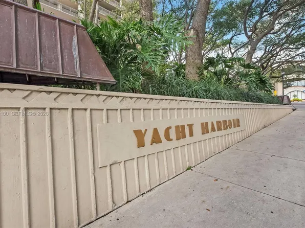 2901 S Bayshore Dr APT 1B, Miami, FL 33133