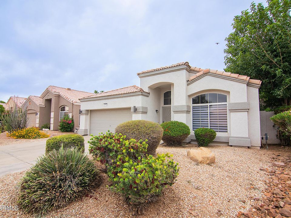 1st image of 10738 W Cottonwood Ln