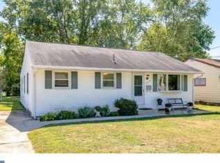 306 W Woodlawn Ave, Maple Shade, NJ 08052
