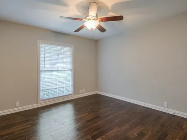 7830 Meadow Park Dr #109 — Photo 7