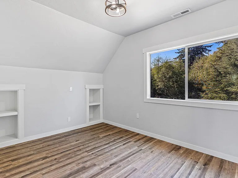 1708 Yelm Hwy SE — Photo 32