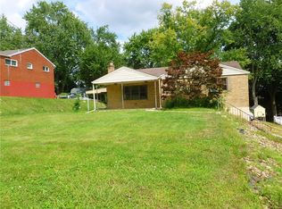 28 Kenridge Dr, Mc Kees Rocks, PA 15136