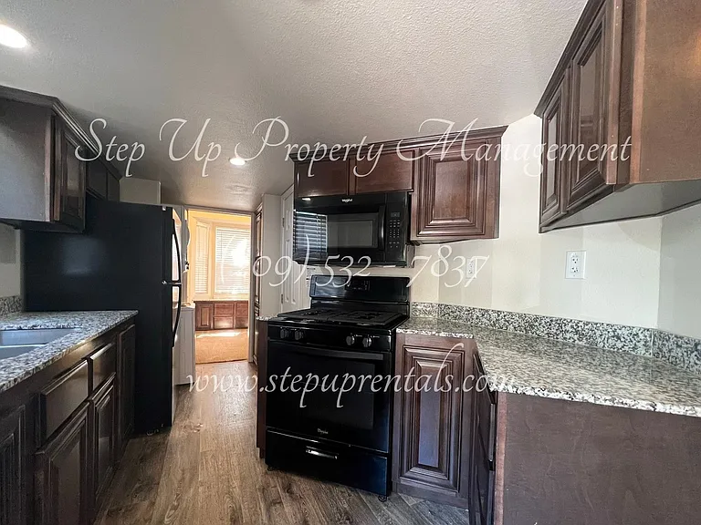 20326 S Sunshine Rd #B — Photo 6