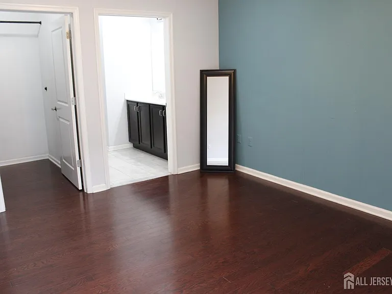 446 Micali Way — Photo 30