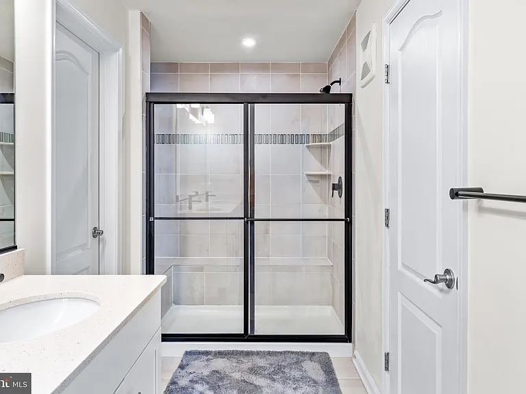 4520 Reaney Ln #483 — Photo 17