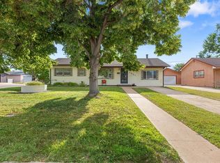 1921 Hollywood Dr, Pueblo, CO 81005