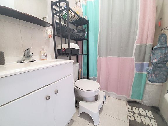 5th image of 92 Malcolm X Blvd APT 4R