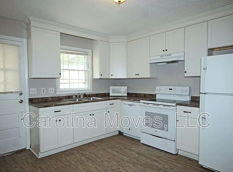 83 Pine Creek Court Ext — Photo 3