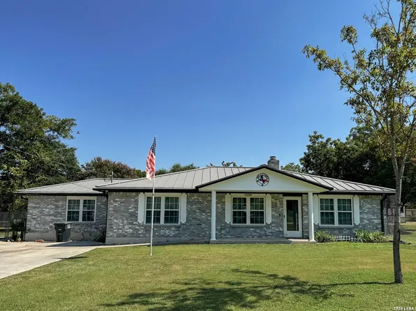 1134 Peach Tree, New Braunfels, TX 78132