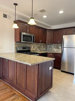 Rented by Massada Home Sales Inc | media 17