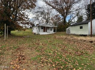 121 Henderson St, Surgoinsville, TN 37873