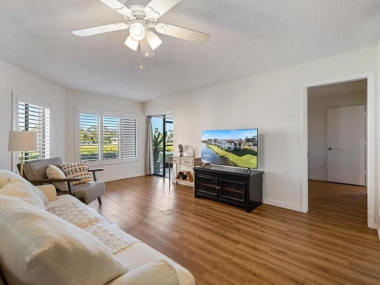 822 Capri Isles Blvd #107 — Photo 22