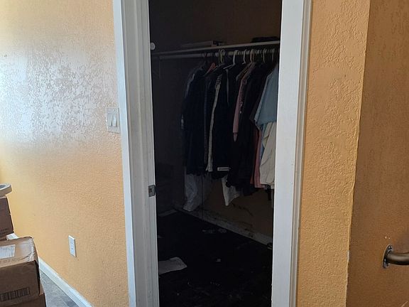 5th image of 6600 Robindale Rd