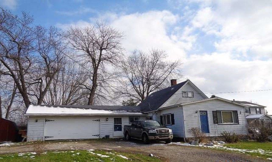 1st image of 5078 Geneva Dr