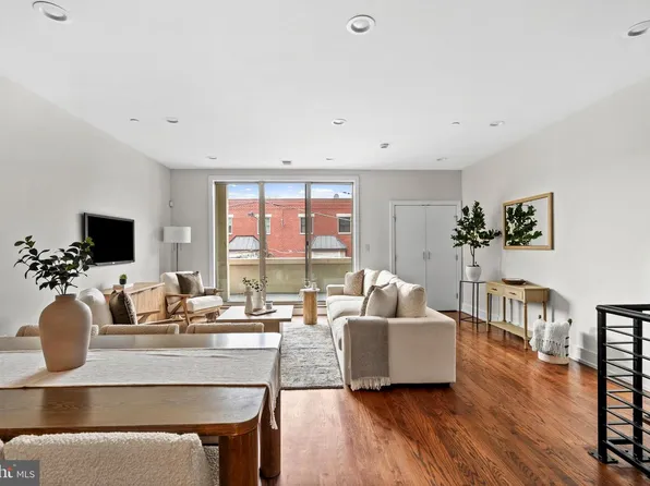 1135 Crease St APT 2, Philadelphia, PA 19125