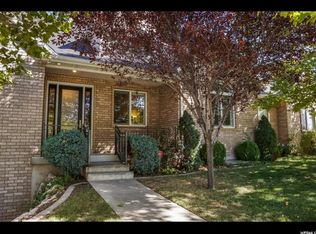 795 S Signal Hl, Fruit Heights, UT 84037