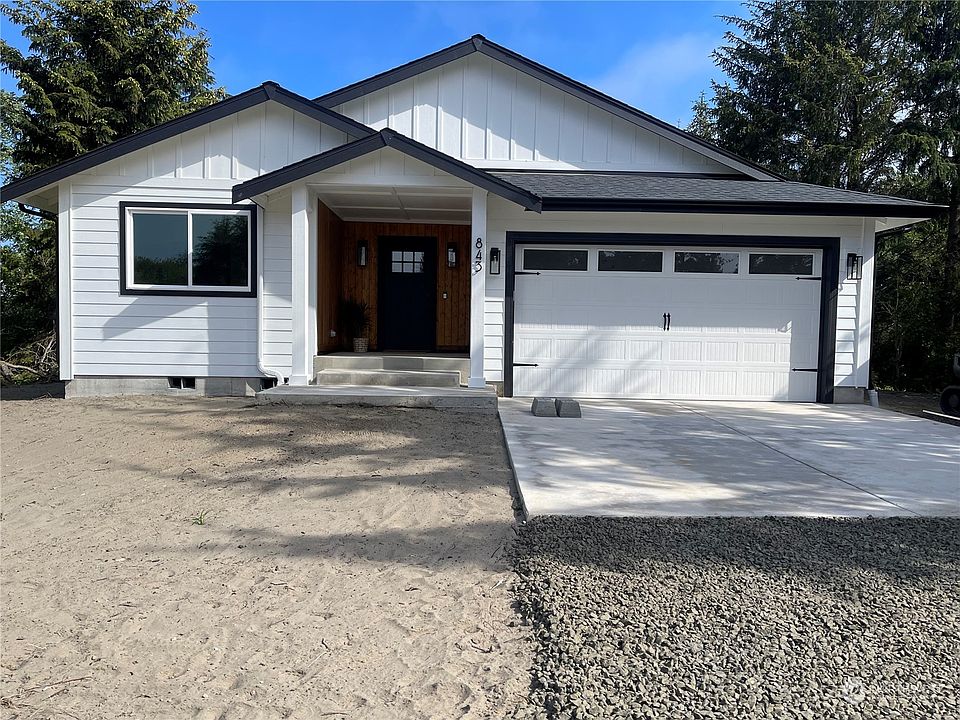 1st image of 843 Salal Court SW