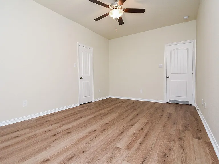 18618 Weeping Spring Dr — Photo 25