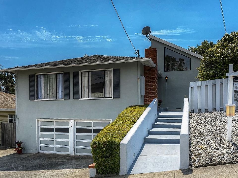 1st image of 2341 Toyon Way