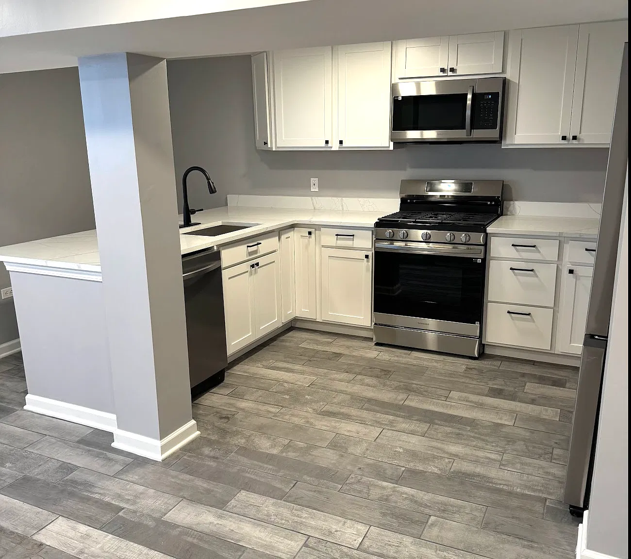 7241 S Ridgeland Ave — Photo 1