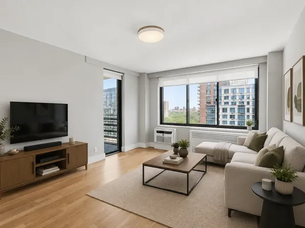 784 Columbus Avenue image 1 of 17