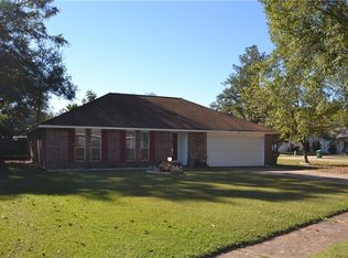 1605 Saint Christopher St, Slidell, LA 70460