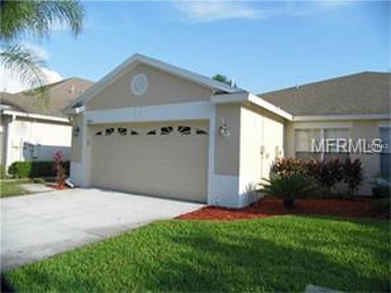 1st image of 19421 Weymouth Dr