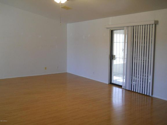 4th image of 1702 N Parkridge Cir