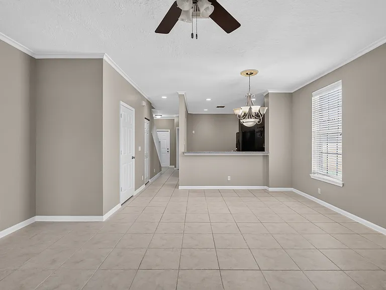 8103 Bellagio Ln — Photo 16