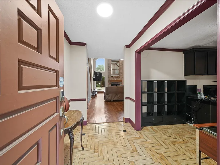 16210 Port O Call St — Photo 3