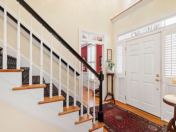 5th image of 2412 Wertherson Ln