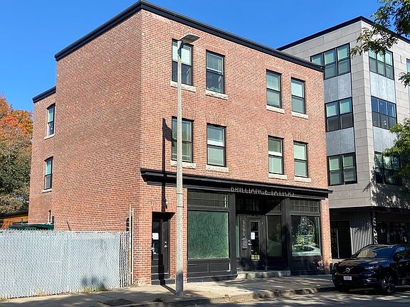 4th image of 3383 Washington St