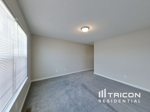 5th image of 8130 Grove Berry Dr