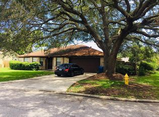 687 Otterspool Ln, Jacksonville, FL 32225