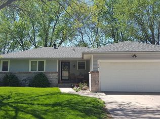 635 Walnut St, Hickman, NE 68372