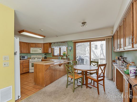 5th image of 6525 Southbury Ct