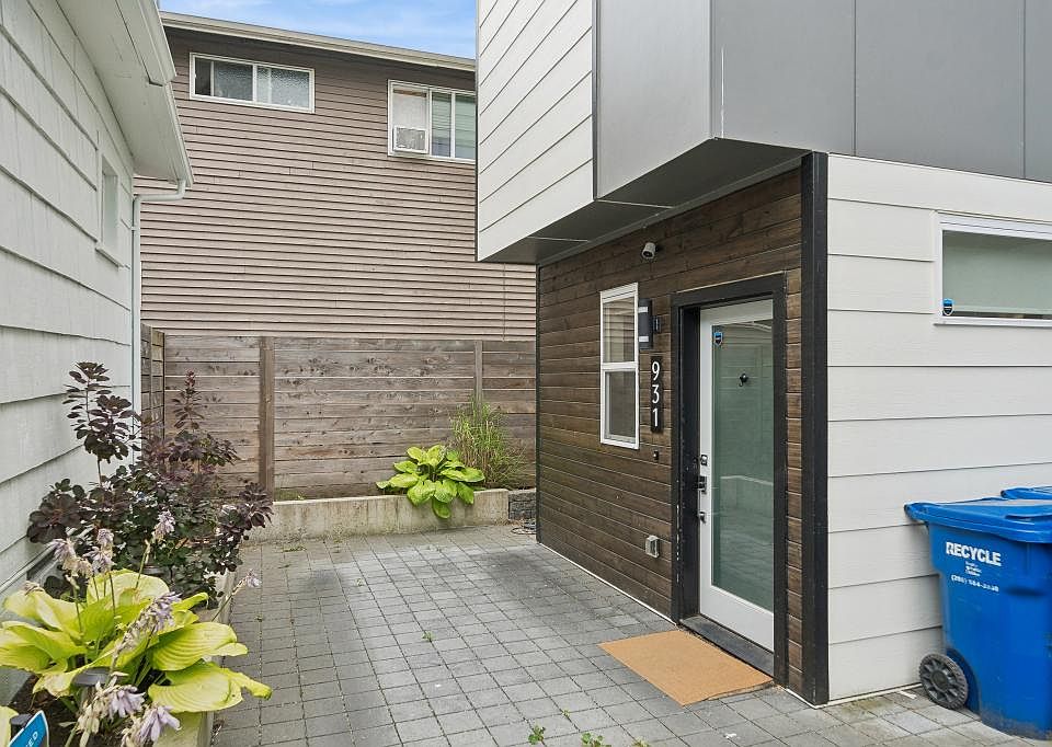 New Exterior Photo