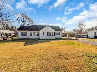 208 Hickory Dr, Shelbyville, TN 37160