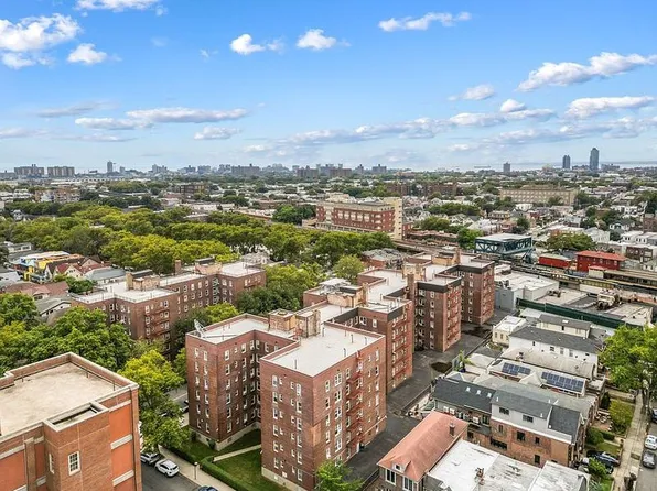 393 Avenue S #5F, Brooklyn, NY 11223