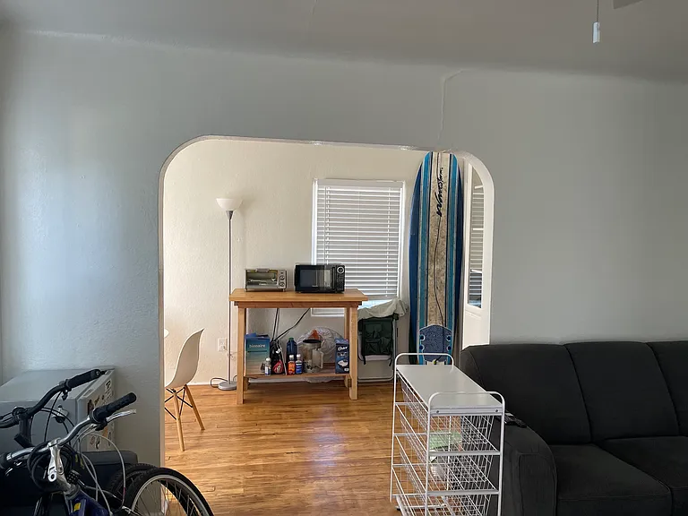 471 Branch St — Photo 3