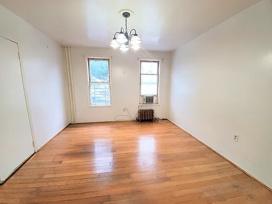 Rented by East Williamsburg Realty Inc | media 2